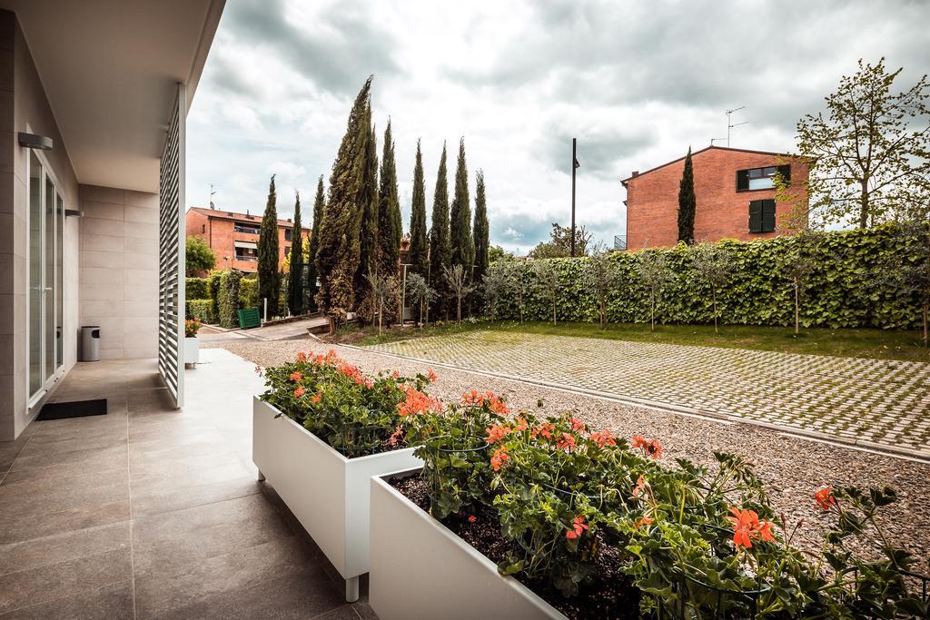 Residence Peloni อาเรซโซ ภายนอก รูปภาพ