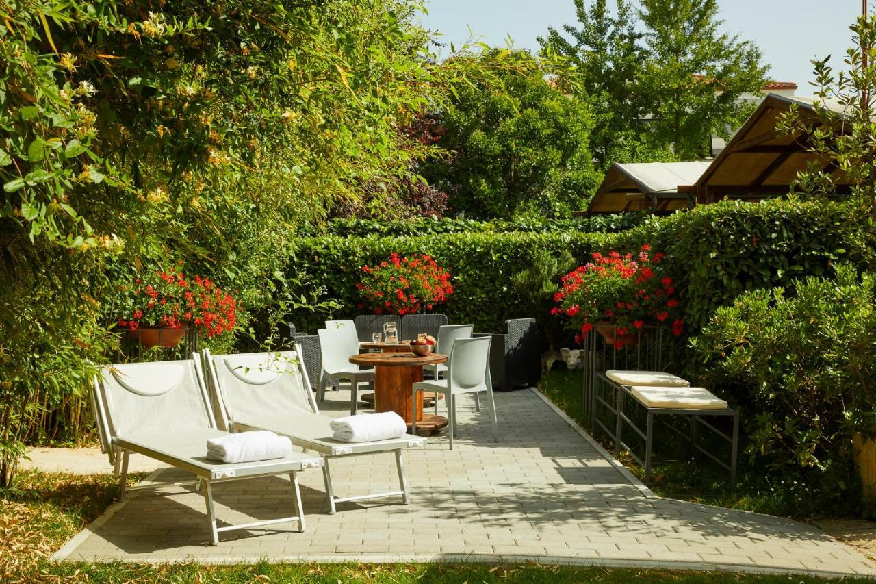Residence Peloni อาเรซโซ ภายนอก รูปภาพ